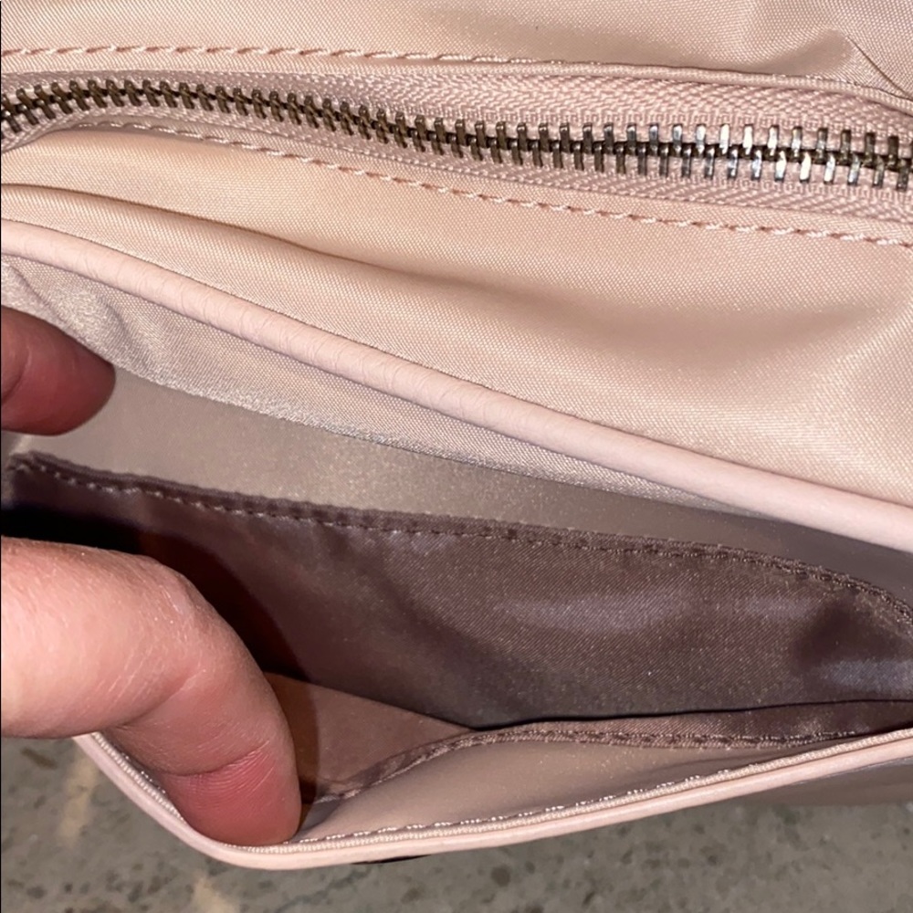 Lululemon Now and Always Crossbody Mini - Picture 3 of 15